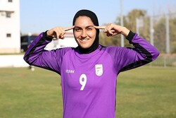نگاه عزیزی‌خادم به فوتبال زنان مثبت است/جام ملتها جای اشتباه نیست