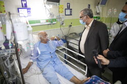 بازدید سرزده وزیر بهداشت از بیمارستان رسول اکرم(ص)
