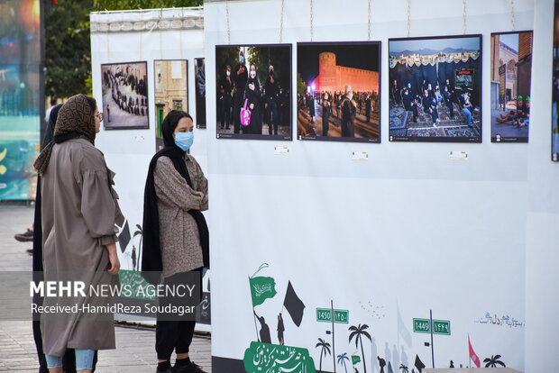 بازدید نماینده ولی فقیه در فارس از نمایشگاه سوگواره ملی عکس «راه دل»
