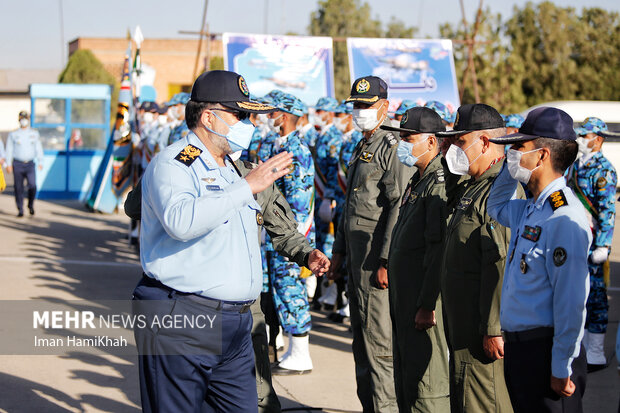 مراسم فارغ التحصیلی خلبانان هواپیمای شکاری