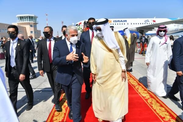 سفر لاپید به بحرین؛تلاش برای سرپوش گذاشتن بر شکست عادی‌سازی روابط