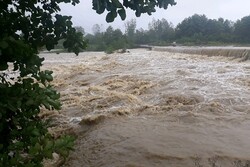 مسدود سازی حریم رودخانه ها در شهرستان شوشتر