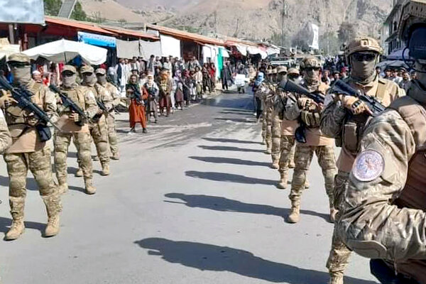 طالبان گردان‌های انتحاری به مرز تاجیکستان اعزام کرد