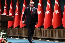 Reuters: Erdoğan'ın ekonomik büyüme itibarı paslandı