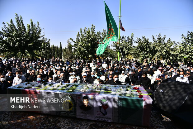 بازگشت شهید «محمد آقالر» به آغوش مادر پس از ۳۳ سال