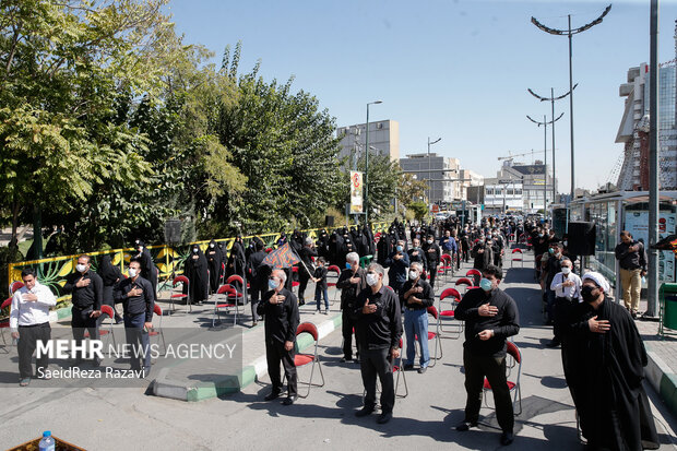 مراسم عزاداری رحلت پیامبر (ص) و شهادت امام حسن (ع) در میدان صادقیه تهران