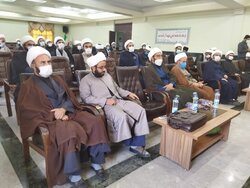 نشست روحانیون لرستان با معاون سازمان تبلیغات اسلامی برگزار شد