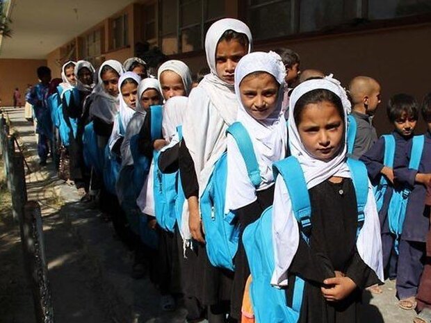 افغانستان میں طالبان حکومت نے لڑکیوں کے اسکول کھولنے سے متعلق کوئی فیصلہ نہیں کیا