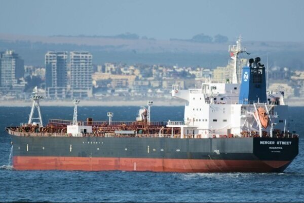 Iran 3rd fuel tanker for Lebanon arrives in Baniyas port