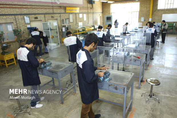 ایجاد ۱۰۰۰ فرصت شغلی در خوزستان بدون تسهیلات دولتی 