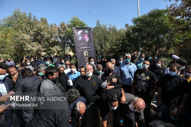 Funeral ceremony of Iranian actor Fathali Oveisi