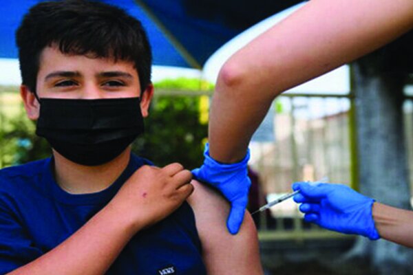 ٧٠ درصد دانش‌آموزان خراسان رضوی واکسن زدند