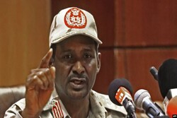 دقلو: القتال مع الجيش السوداني لن ينتهي إلا باستلام جميع المقار العسكرية