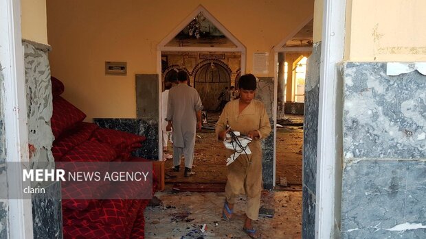 تفجير المسجد الشيعي في قندوز بأفغانستان/ بالصور