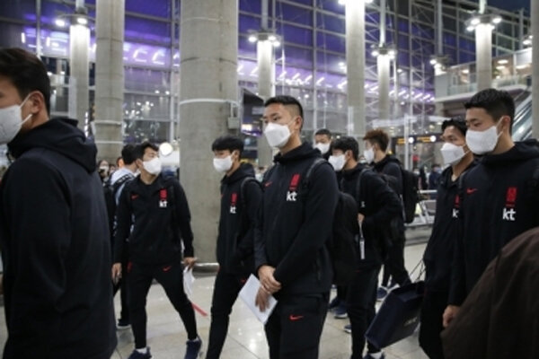 سفیر کره جنوبی: ملاقاتم با تیم ملی کُره در تهران امکانپذیر نیست