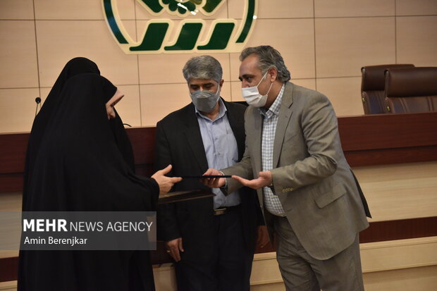 عضو جدید شورای شهر تحلیف شد