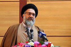 روز قدس روز قدرت و شکوه امت اسلامی در برابر استکبار جهانی است