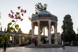 Iran marks Day of Hafez Shirazi