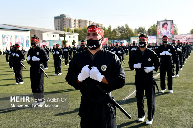 حفل صباحي مشترك لقيادة قوى الأمن الداخلي بالعاصمة طهران / بالصور