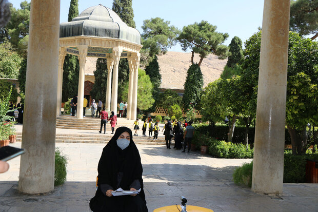 ویژه برنامه «قند پارسی» در شیراز  برگزار شد