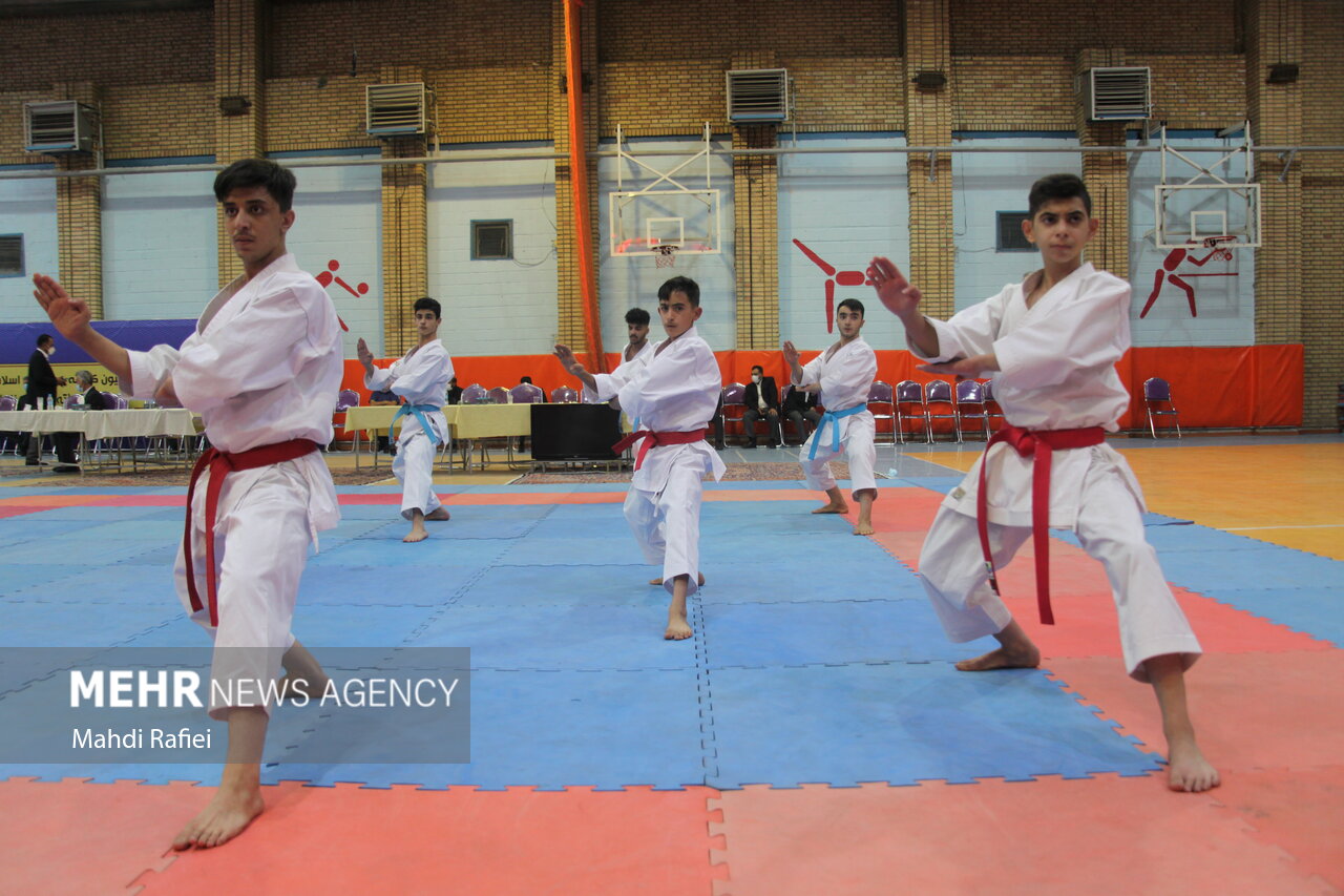 رئیس فدراسیون کاراته اصفهان ستیزی را علنی کرده است