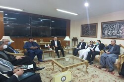 Iran, Pakistan discuss bilateral, economic ties