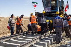 اعتبار ساخت راه آهن شیراز-بوشهر-عسلویه رسید/ ۴۰۰ میلیون دلار-یورو
