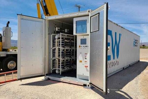 تولید باتری از آهن و نمک و آب برای ذخیره انرژی‌های تجدیدپذیر