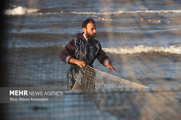 Fisherman in Gilan prov. in 1st day of fishing season
