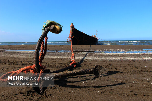 Fisherman in Gilan prov. in 1st day of fishing season
