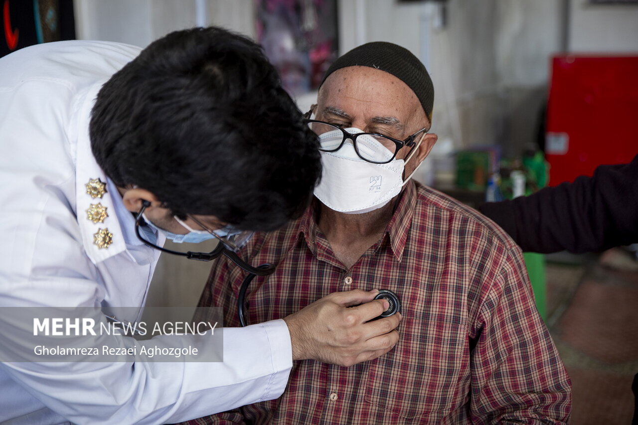 فعالیت ۴۰ اکیپ پزشکی در رفع محرومیت روستاها