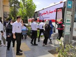 حضور روزانه ۳۰۰ نفر در اتوبوس آمبولانس‌های اورژانس اصفهان