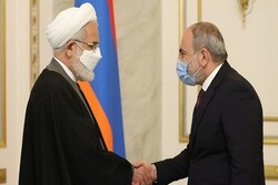 Iran prosecutor general meets with Armenian PM in Yerevan
