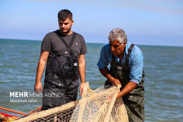 Fishing begins in Mazandaran Sea