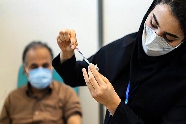 ۷۸ درصد از جمعیت هدف استان تهران واکسن کرونا تزریق کرده اند