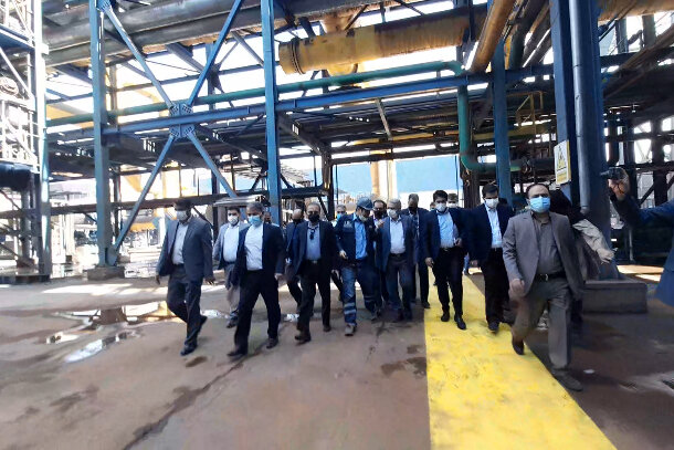 بازدید وزیر صمت از  کارخانجات کوار بازدید وزیر صمت از  کارخانجات کوار