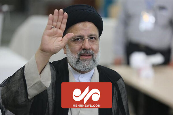 حضور سرزده رئیس جمهور در حافظیه شیراز