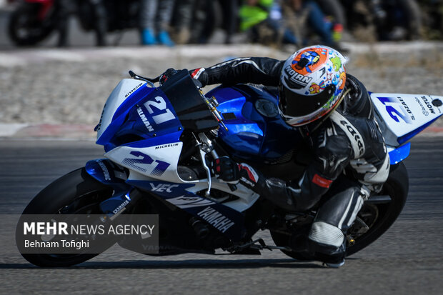 1st round of men’s, women’s motorcycle racing competitions
