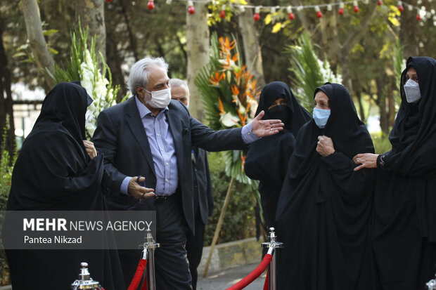 مراسم ترحیم همسر امام موسی صدر در دانشگاه تهران برگزار شدر