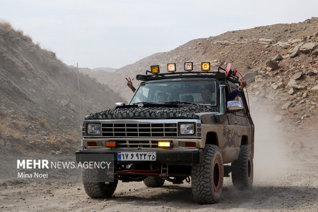 آبیان:ممنوعیت سافاری به‌جای تخلف‌زدایی،گردشگری مسئولانه رامتوقف می‌کند