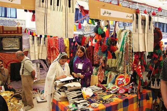 نمایشگاه صنایع دستی در خاوران برپا شد