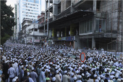 مسلمان بنگلادش در اعتراض به تصاویر موهن تظاهرات کردند