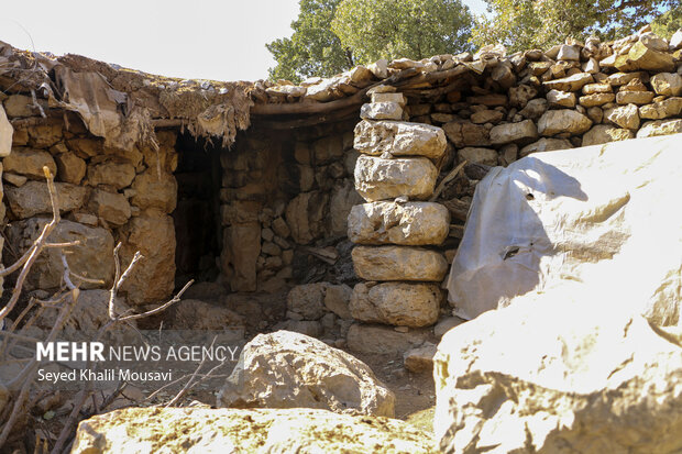 آثار زلزله در روستای کبک ممدرضا