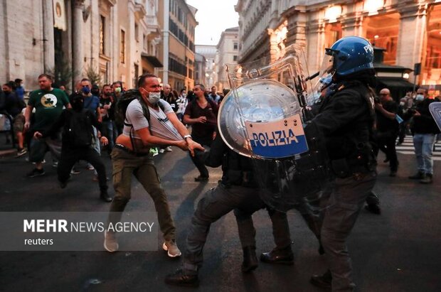 اعتراضات علیه سیاست‌های کرونایی دولت در ایتالیا