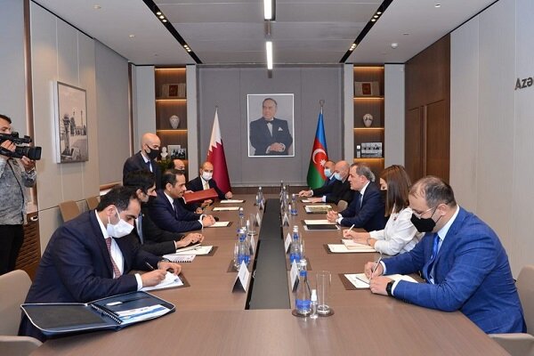 Azerbaycan ve Katar dışişleri bakanları görüştü
