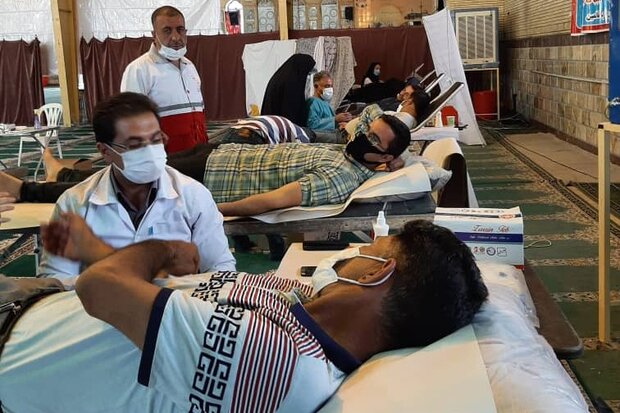 مردم کوار خون اهدا کردند/ ضرورت احداث پایگاه انتقال خون مردم کوار خون اهدا کردند/ ضرورت احداث پایگاه انتقال خون