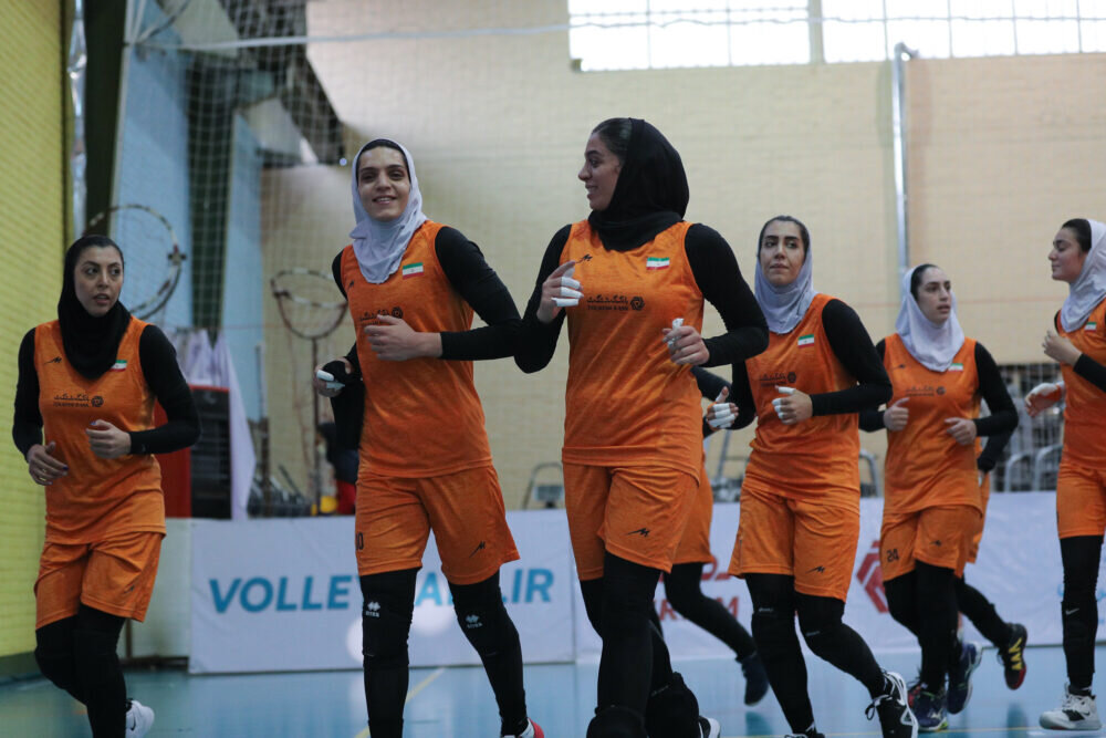 ۲ دختر گلستانی به اردوی تیم ملی والیبال دعوت شدند