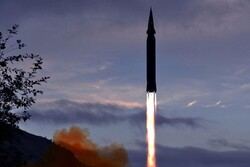 Kuzey Kore'den fırlatılan balistik füze Japonya açıklarına düştü