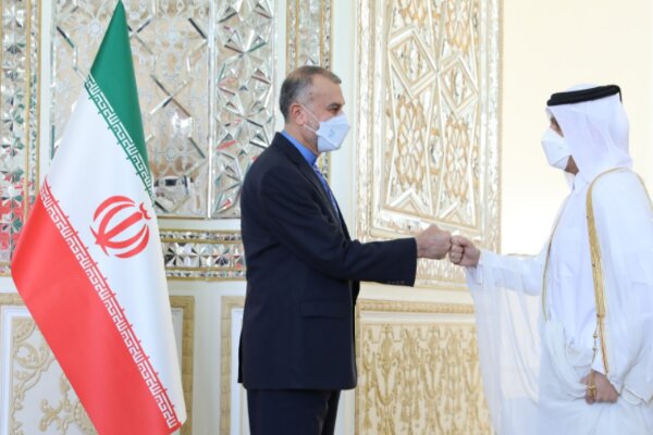 Iran FM discuss regional developments with Qatari couterpart