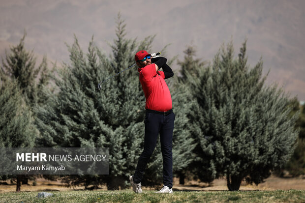 National golf tournament in Tehran